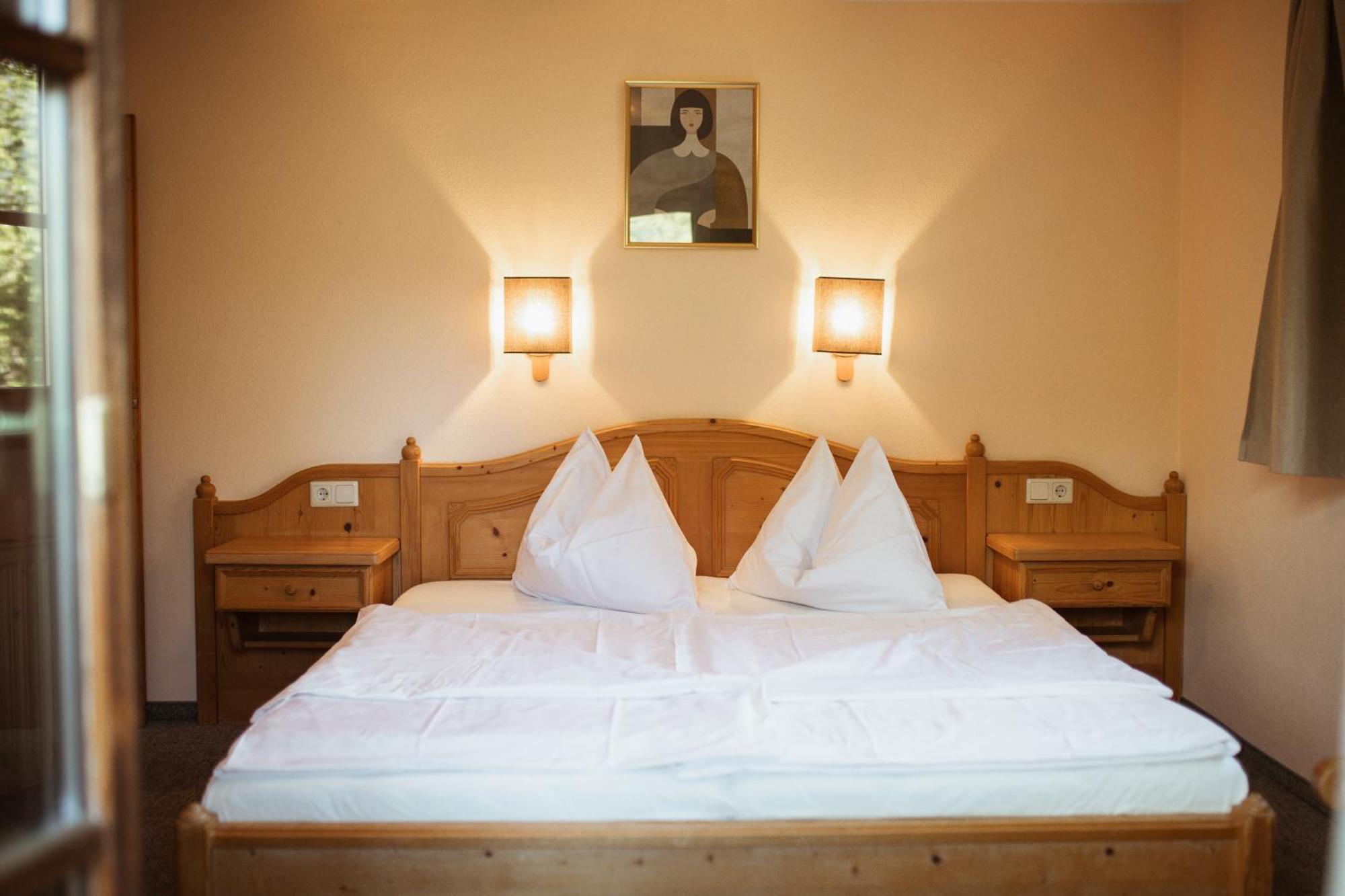 Primushaeusl Gaestehaus Strobl Rom bilde